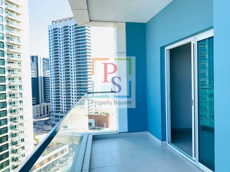 7 Excellent Sea Facing 1BR Apt with Balcony  & Close Kitchen