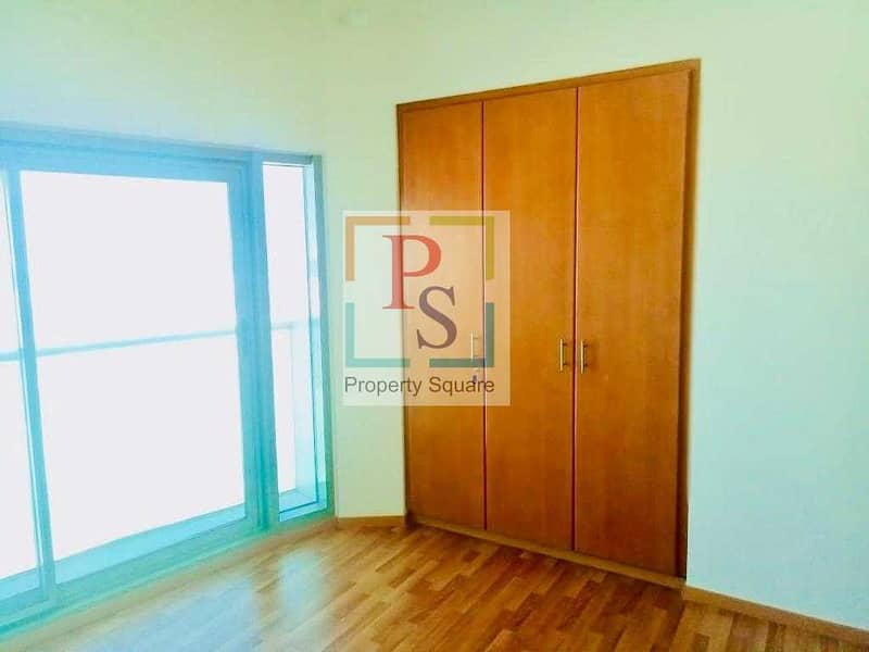 5 Modern 1 BR Apt W/D Fully Fitted Kitchen & Balcony.