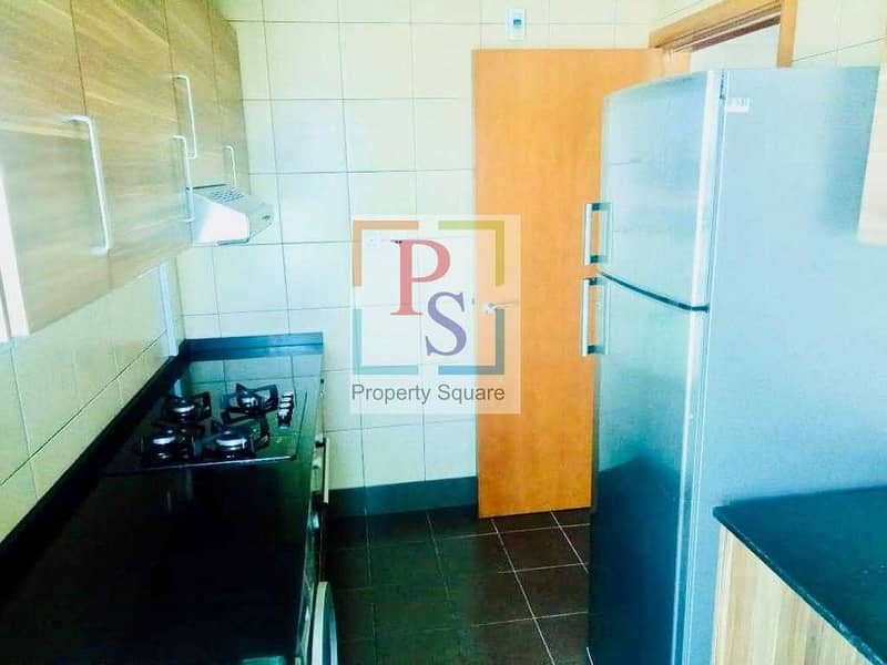 8 Modern 1 BR Apt W/D Fully Fitted Kitchen & Balcony.