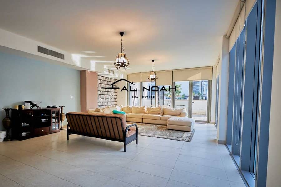 13 Exquisite Designed 5BR | Deluxe Community and Facilities! Private  Beach Access!