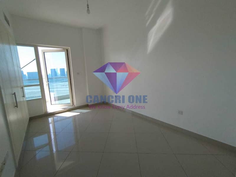 4 Huge AL around balcony sea and mangrove view Excellent apartment