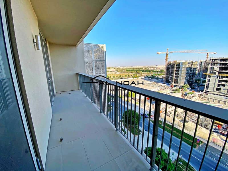 3 Awesome deal! Up to 12 Cheques! Contemporary Apt | Spacious Layout!