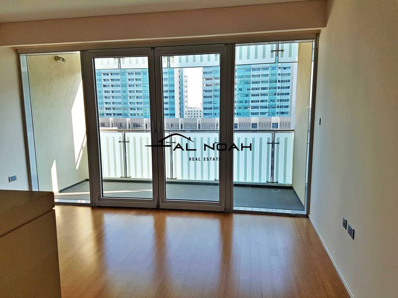 8 Ready to move in! Spacious 1 BR w/ Partial Canal View!