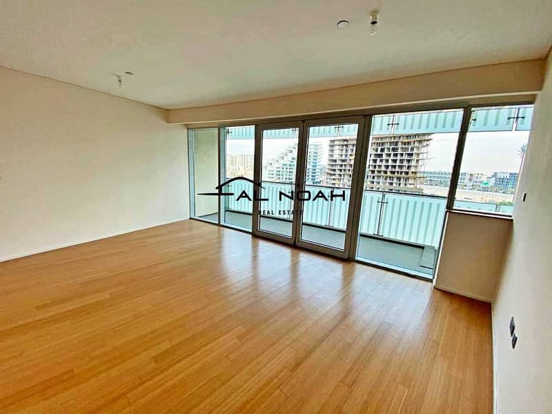 10 Valuable offer! Aesthetically Pleasing 3 BR | Fascinating Location and Views!