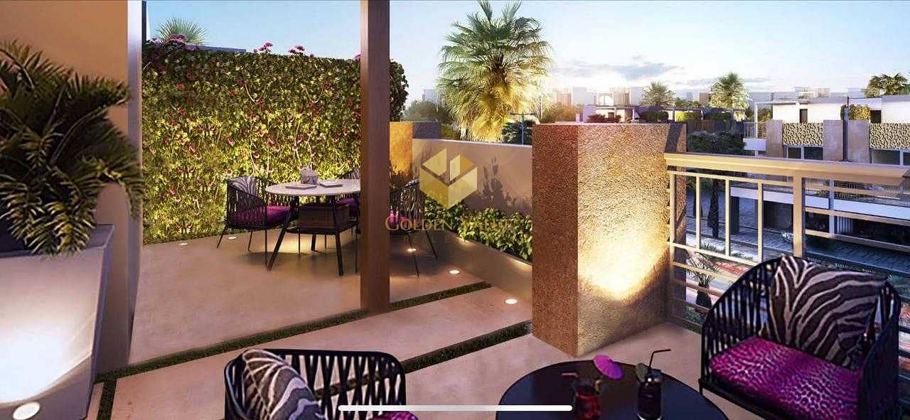 7 Limited edition Cavalli villas with roof terrace