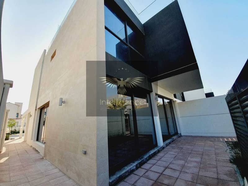 Perfect Choice for Investment/Modern Three Floor Villa