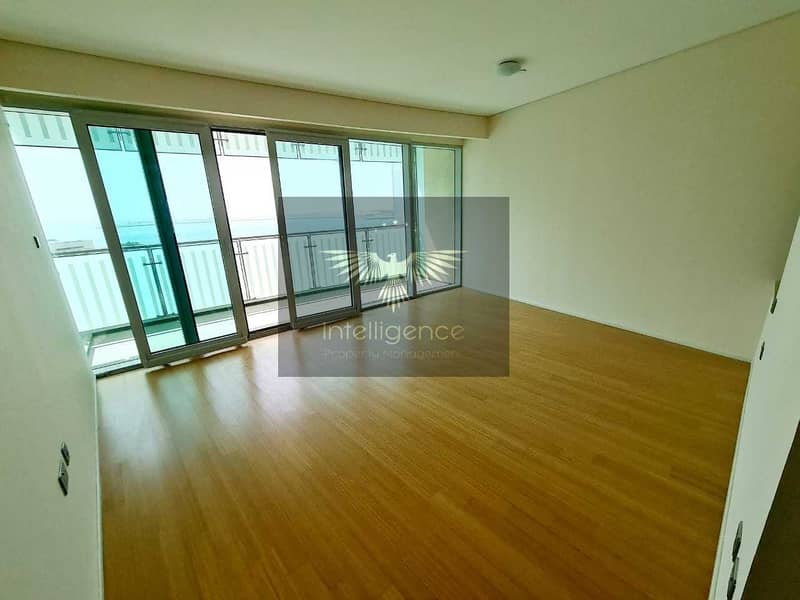 8 Breathtaking Sea View! Spacious Unit Ready for occupancy!