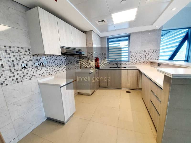 2 Luxurious Modern Duplex Unit w/ Maid`s Room!