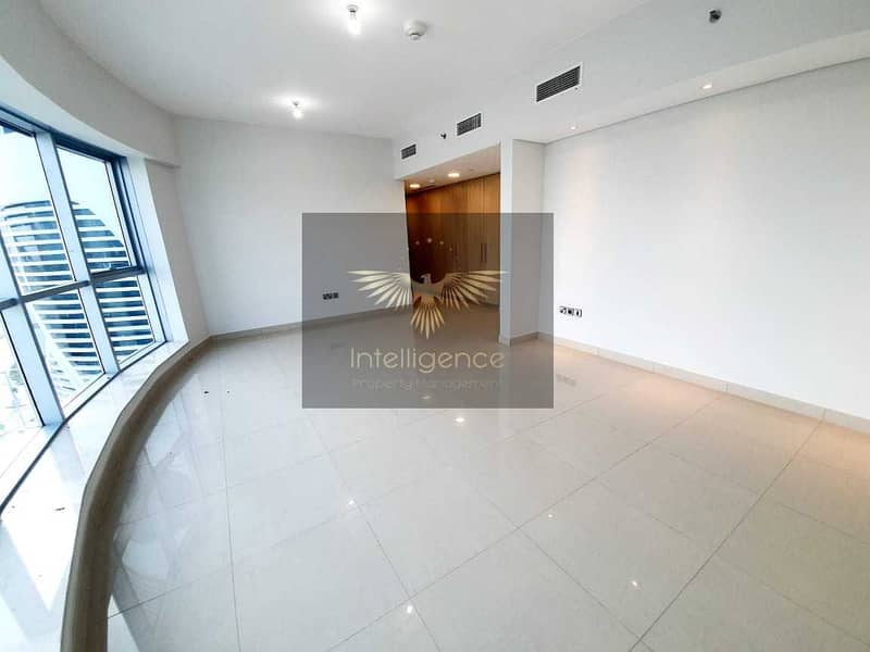 5 Luxurious Modern Duplex Unit w/ Maid`s Room!