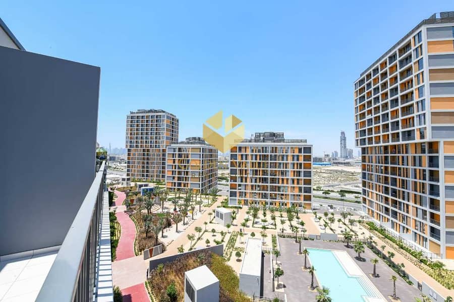 4 Pay 10% and move in 1BR in Dubai Production City