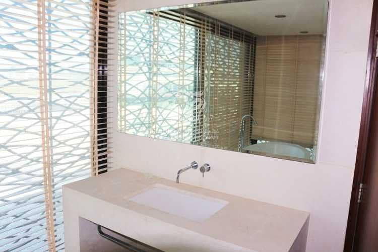 5 Luxurious Villa in Al Qurm | Perfectly Splendid Property |