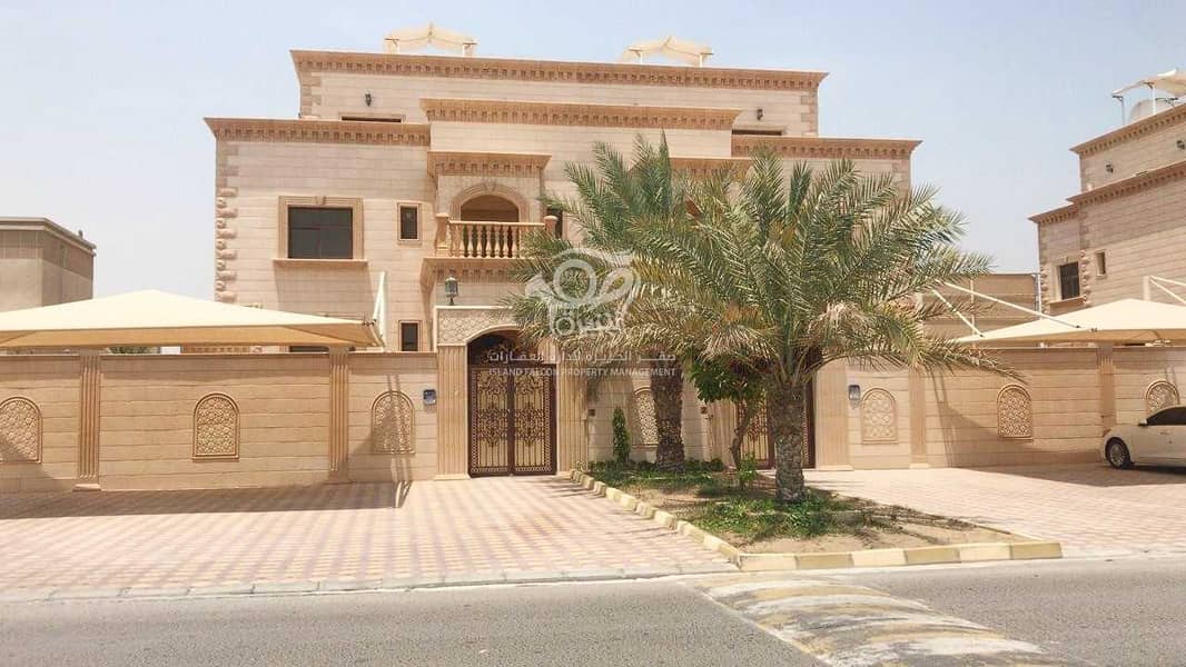 Exquisite Separate Villa | Upcoming Vacant | MBZ | Private Entrance |