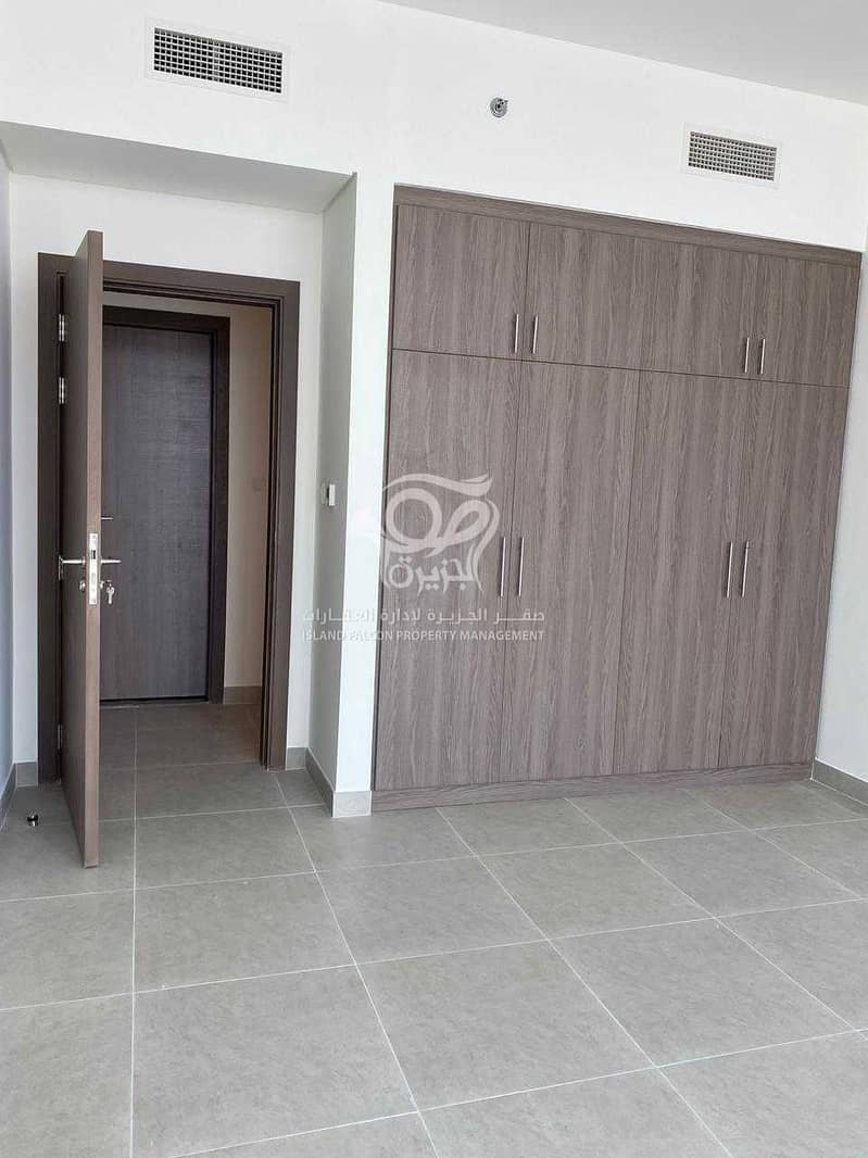 6 Spacious 2 Bedroom | Large Layout | Open View