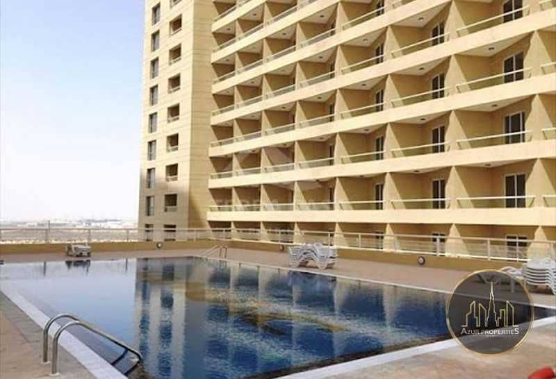 10 Pool View | Studio for Rent in Lakeside A