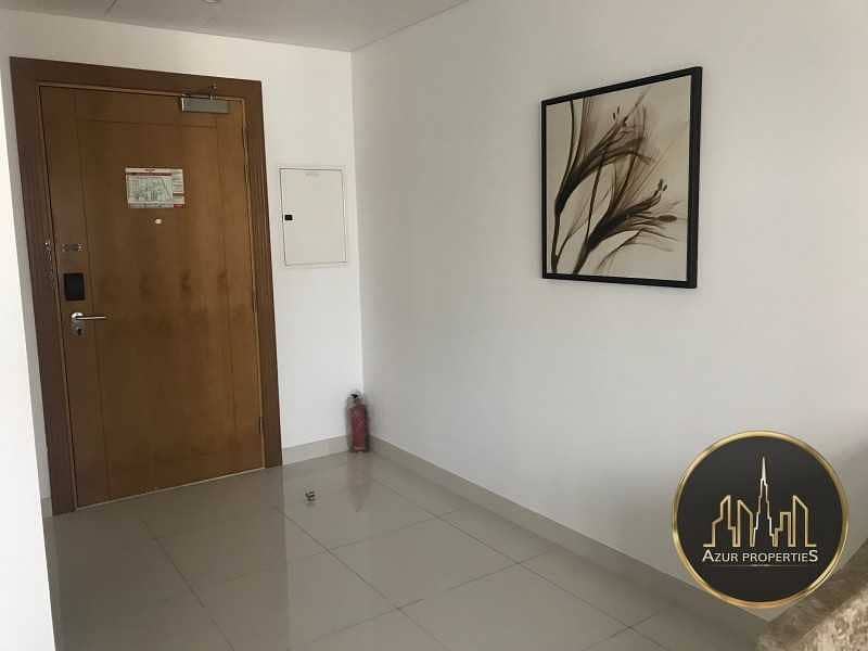 7 Mid floor Lovely Furnished 1 Bed | Vacant
