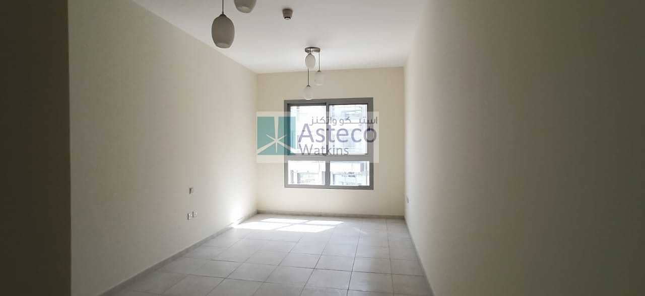 6 Spacious 1 Bedroom apartment in JVT