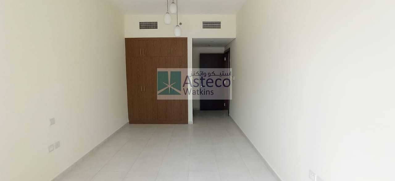 12 Spacious 2 Bedroom apartment in JVT