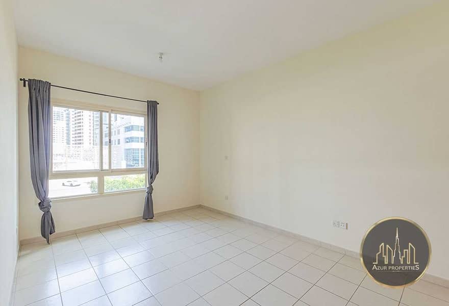 3 COZY | WELL LIT | 1 BR APARTMENT | SALE | THE GREENS