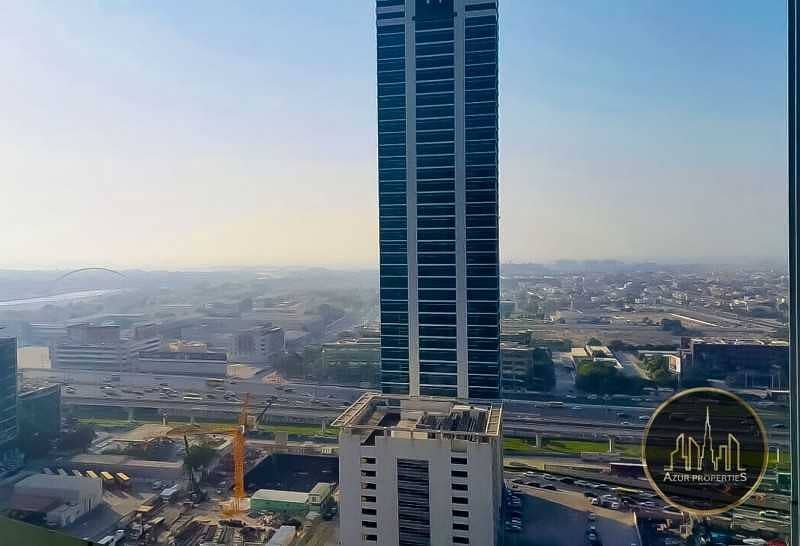6 Office - for Rent In  Regal tower