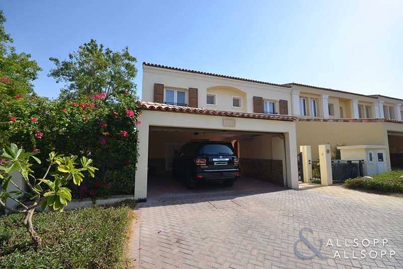 2 Exclusive | Corner Plot | 4 Bedrooms