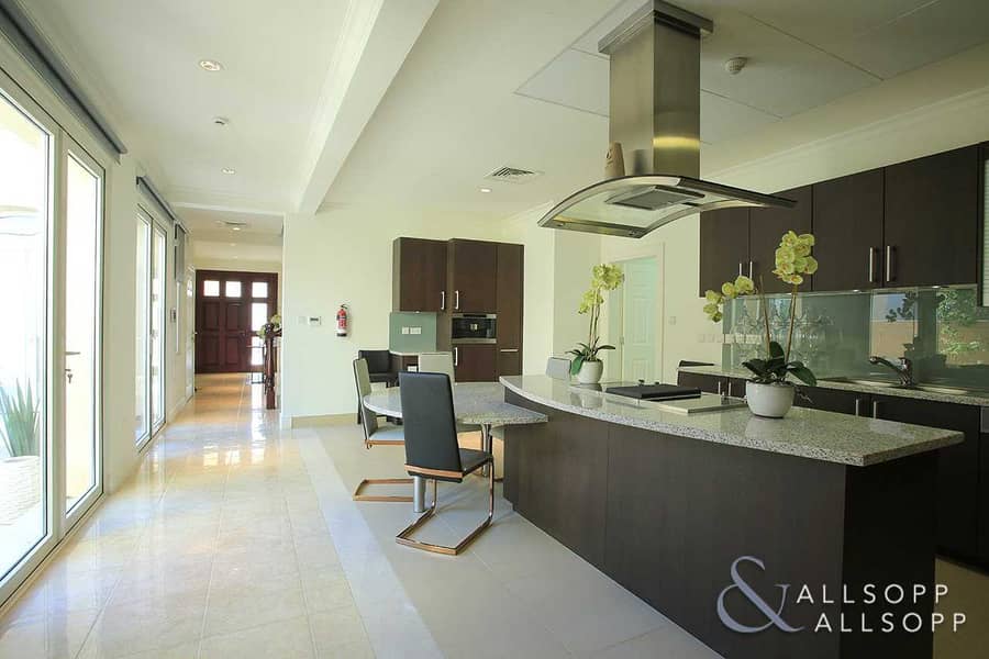 7 Four Beds | Golf Course View | Furnished