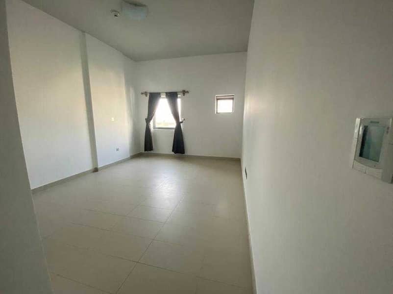 2BHK WITH KITCHEN APPLIANCES POOL VIEW WITH BALCONY