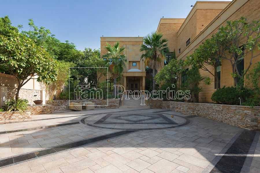 16 Emirates Hills| Luxurious Villa|Golf Course View