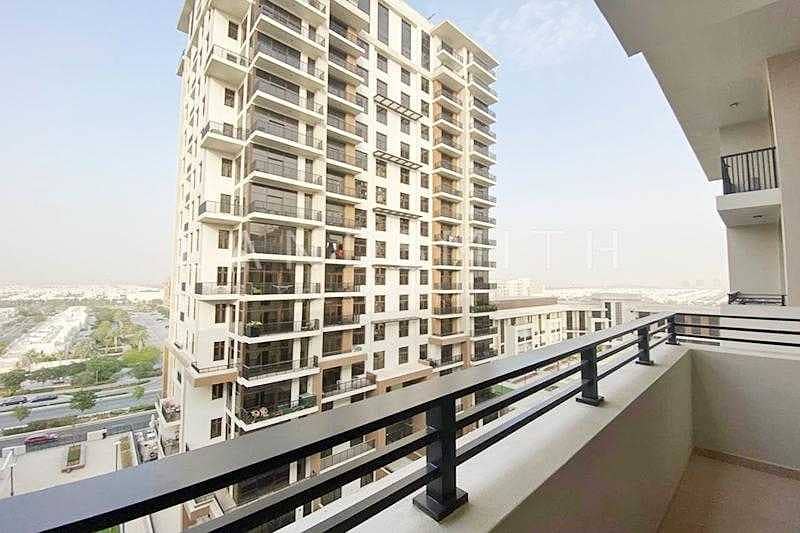 7 1 Bedroom Vacant Bright Large Semi Furnished Apt