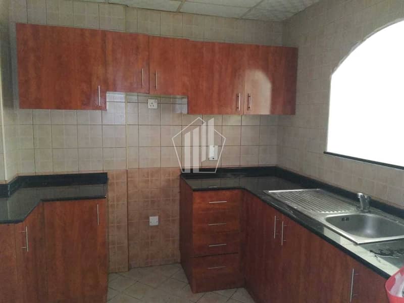 3 HUGE SIZE/HIGHER FLOOR/SEMI CLOSE KITCHEN/SPACIOUS BALCONY/AED30K