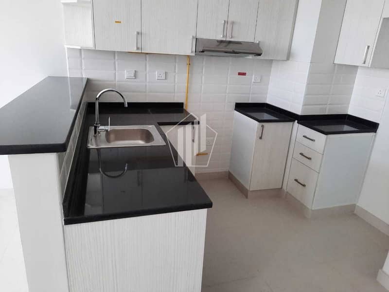 9 1 Bedroom For Rent | With 1 month Free | Unfurnished