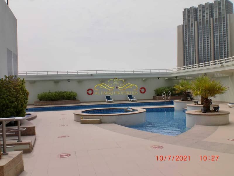 2 Spacious 2 Bedrooms Apartment - Sheikh Zayed Road