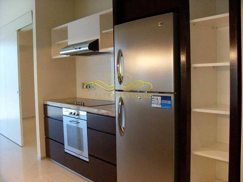 7 2 BDR | Vacant Apartment | Sheikh Zayed Road | 60 days Free