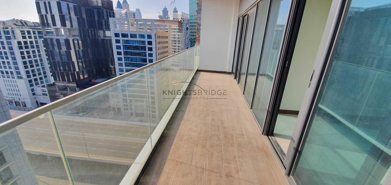 7 Burj & Canal View | High Floor | Huge Balcony