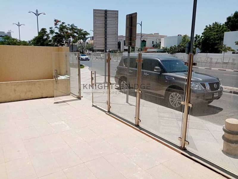 23 Al Wasl Road: Spacious Commercial Villa Dubai