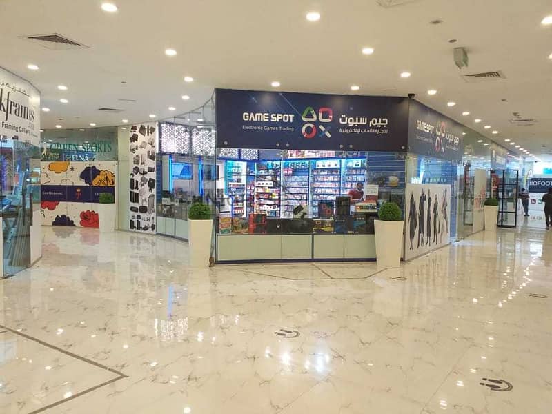 5 Retail shop: 2 Months free only 60k  Al Barsha 1