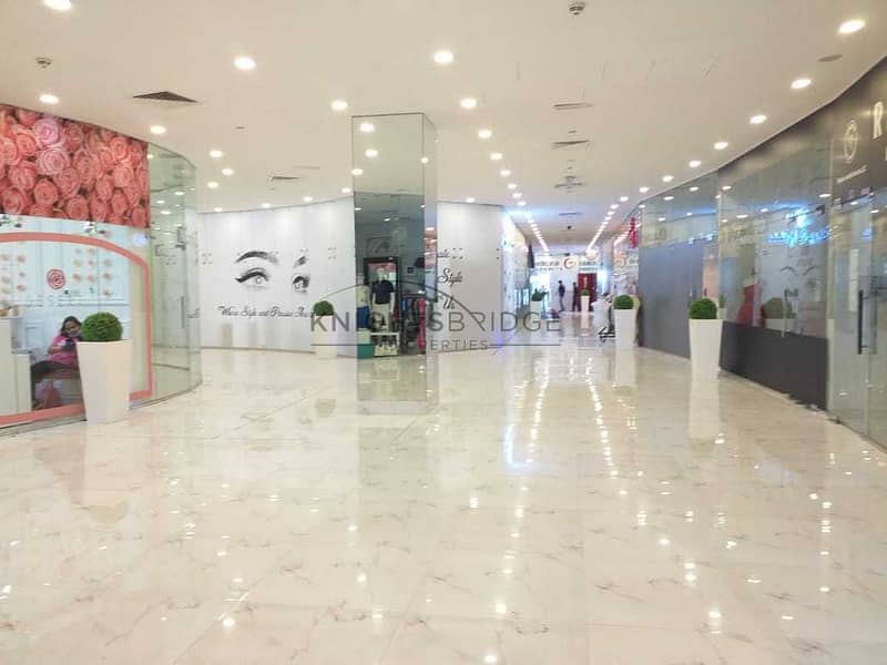 6 Retail shop: 2 Months free only 60k  Al Barsha 1