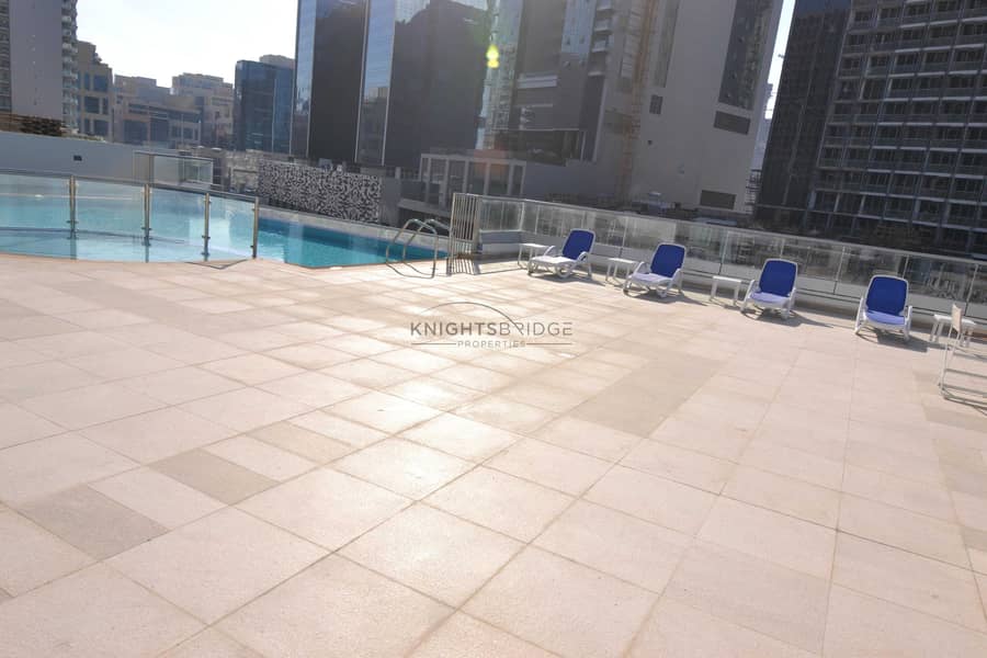 25 2 Bed + Study | Canal & Burj View | 1 month Free