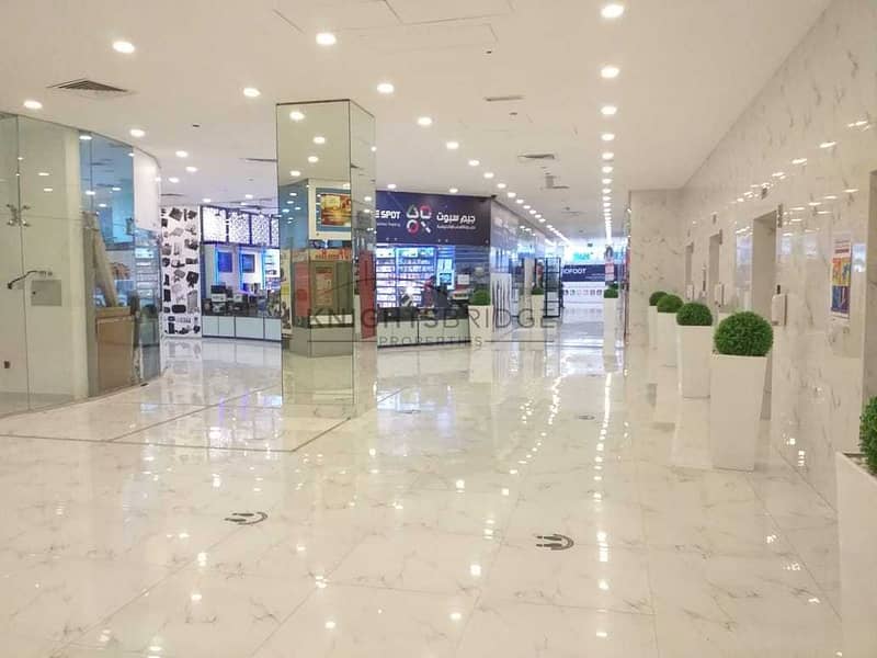 18 Retail shop: 2 Months free only 60k  Al Barsha 1