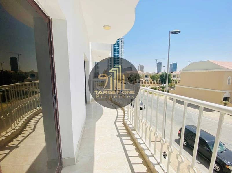 11 SOACIOUS 2BR |WITH BALCONY |READY TO MOVE