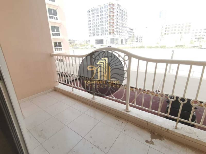6 NON NEGOTIABLE| Pool View Studio with Balcony | Chiller Free |Ready to move |