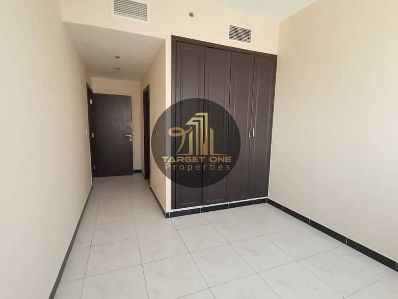 6 For Rent| Chiller free | Best Floor | Pool View | HOT DEAL