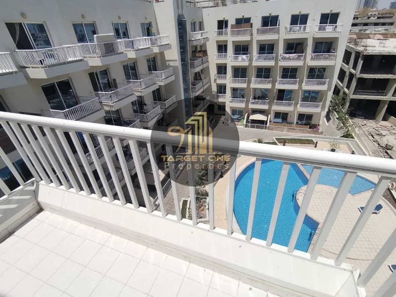 15 For Rent| Chiller free | Best Floor | Pool View | HOT DEAL