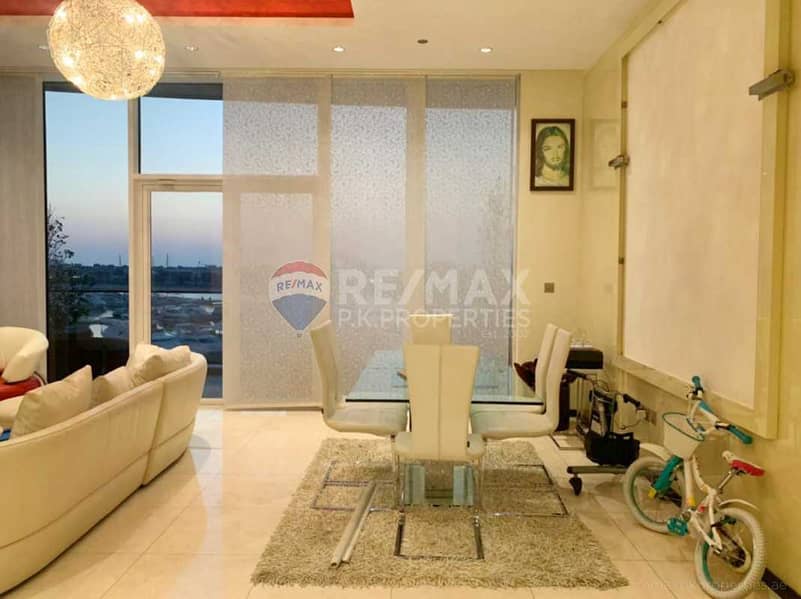 10 Stunning Views | Part-Furnished | Very Well Maintained