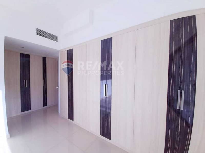 7 12 cheques | 1 bed | Unfurnished | Brand new