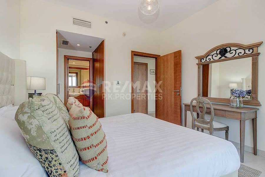 12 Furnished | Vacant | Full Golf Course View
