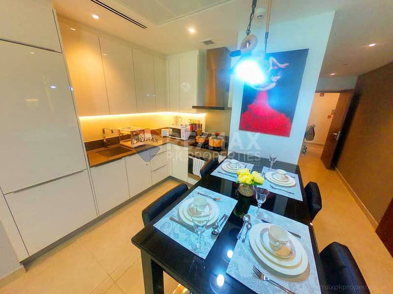 8 High floor fully furnished apartment | 2 Cheques