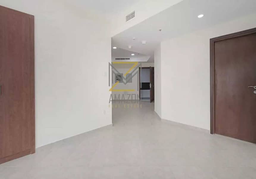 Stunning and Luxurious Finishing 3BR | Full Sheikh Zayed View | Like Brand New | High ROI | Dubai Gate 2 - JLT