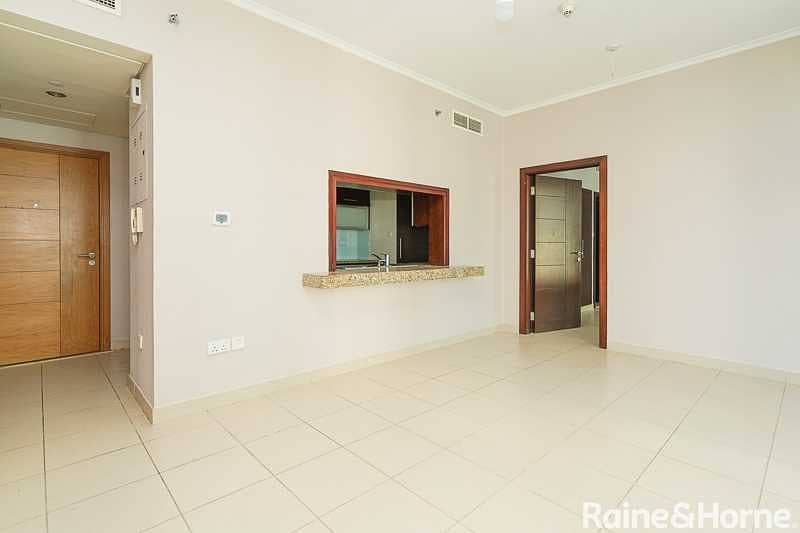 4 Large 1 Bed Layout | Great Deal | Huge Balcony