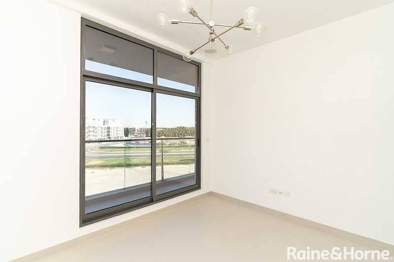 3 Closed Kitchen | Spacious One Bedroom | Balcony