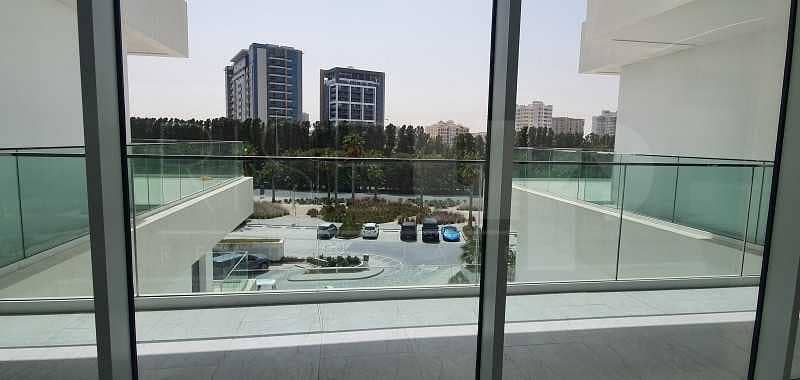 11 Vacant I Pool & Garden View I High End Living